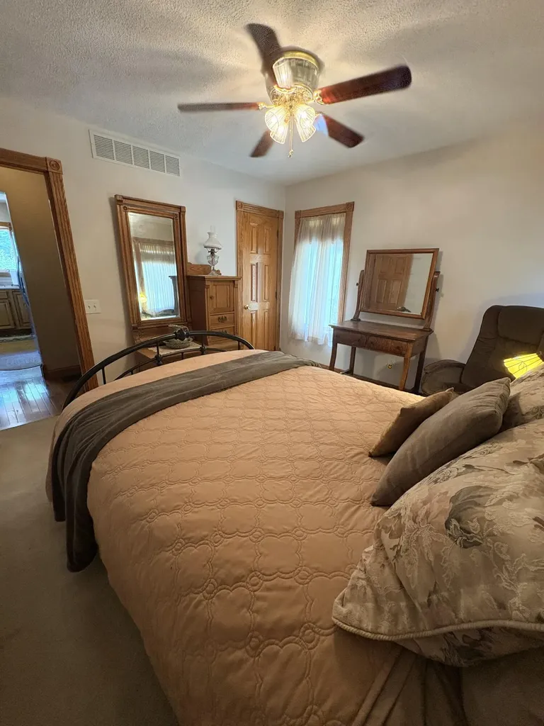 12430 Ky-10 Quincy KY 41166