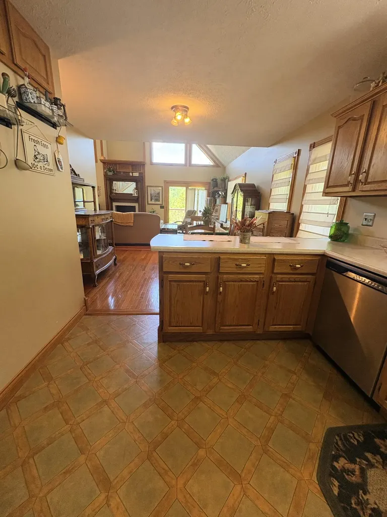 12430 Ky-10 Quincy KY 41166