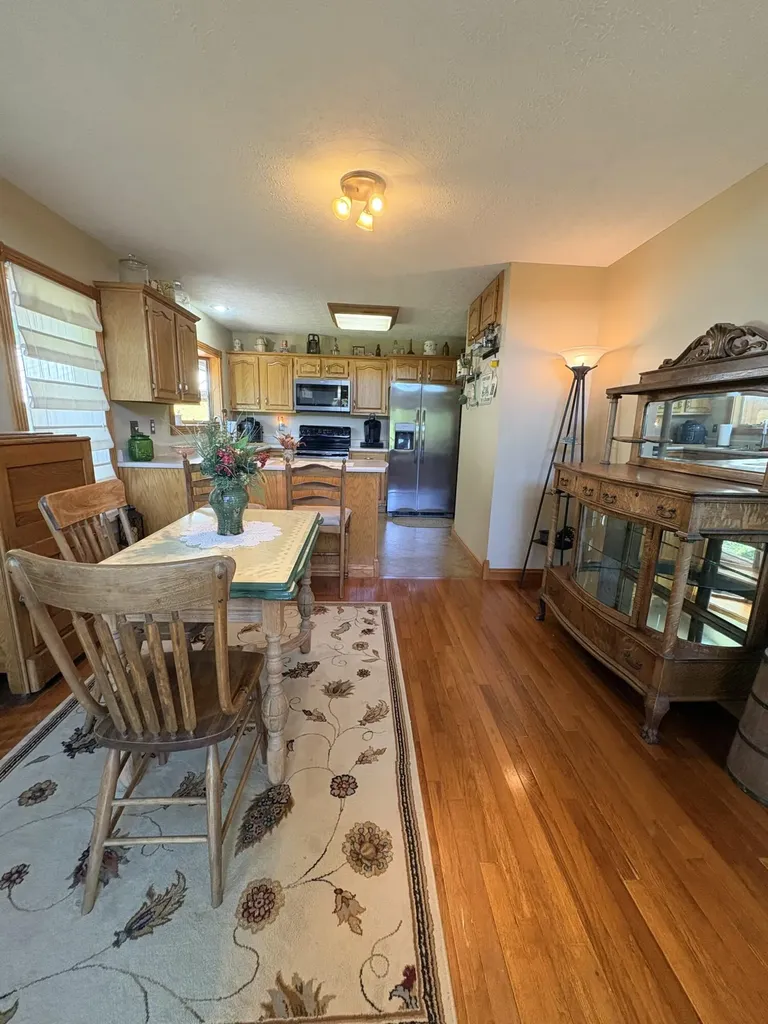 12430 Ky-10 Quincy KY 41166