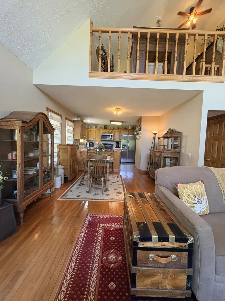 12430 Ky-10 Quincy KY 41166