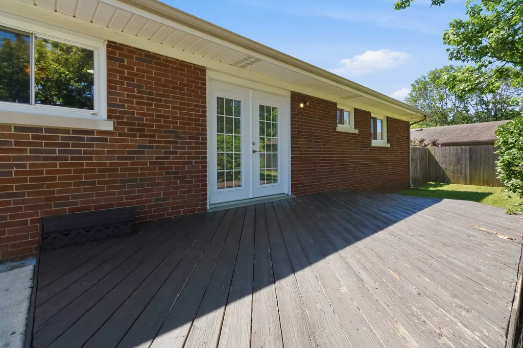 577 Seattle Drive Lexington KY 40503