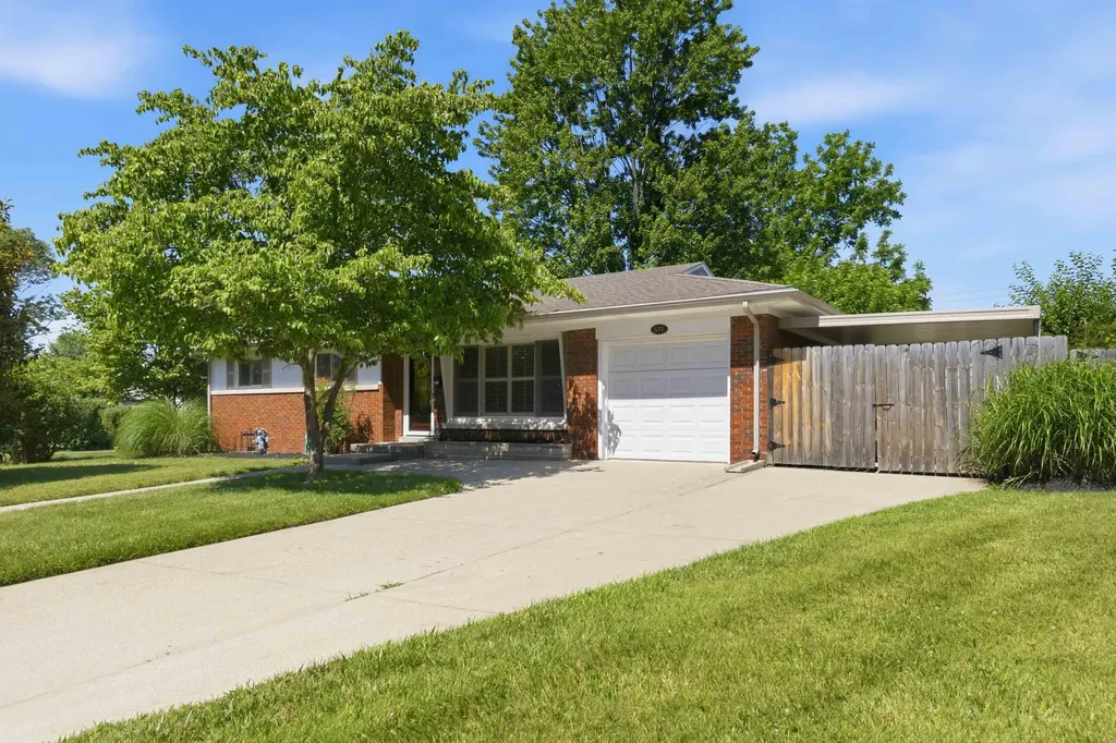 577 Seattle Drive Lexington KY 40503