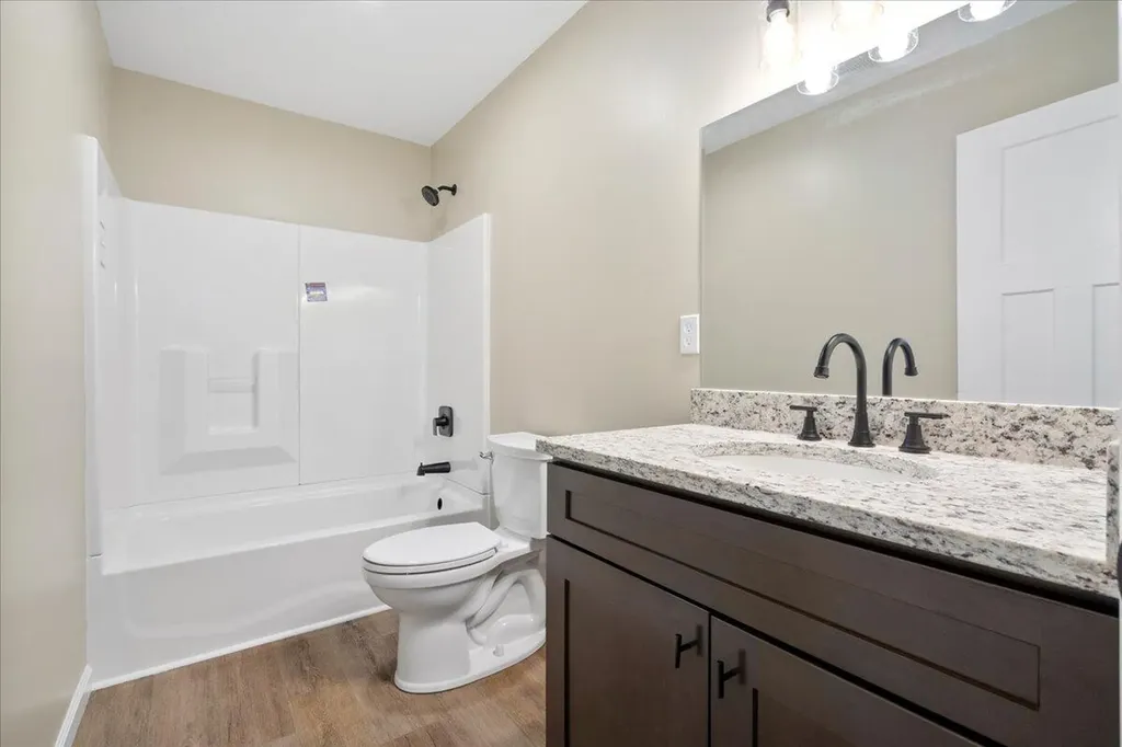 138 Ladonna Drive Clay City KY 40312