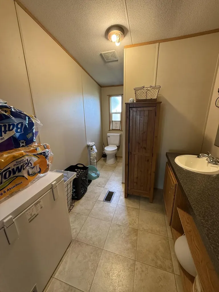 136 E Railroad Street Hustonville KY 40437