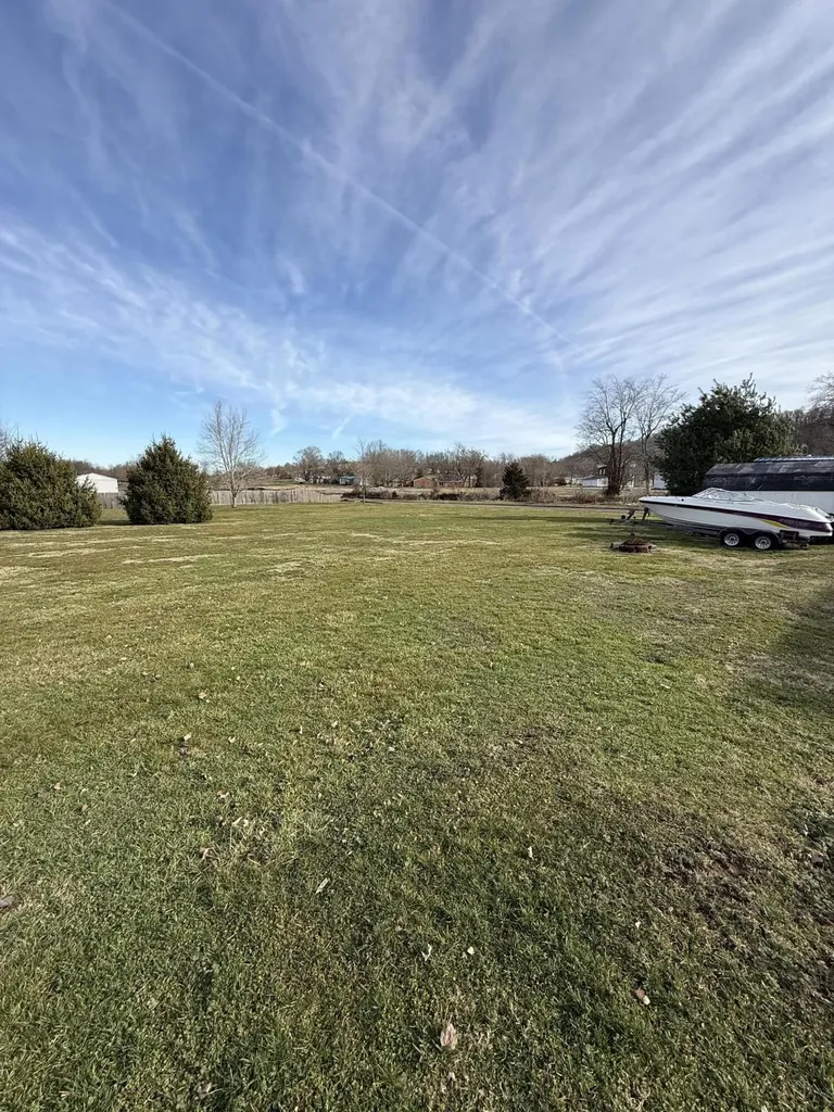 136 E Railroad Street Hustonville KY 40437