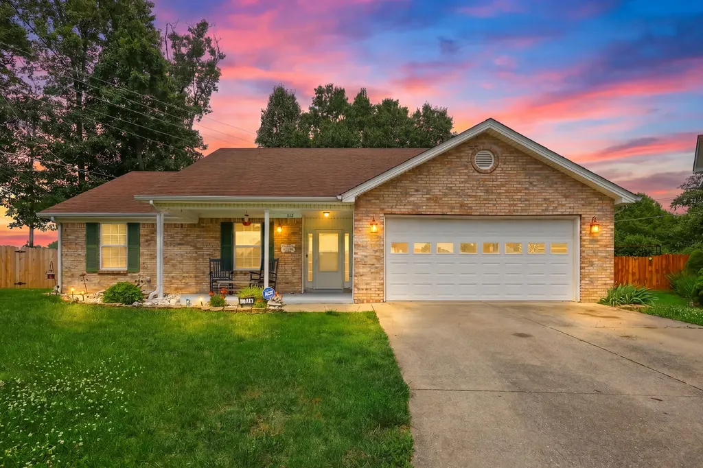 1112 Wood Glen Drive Frankfort KY 40601