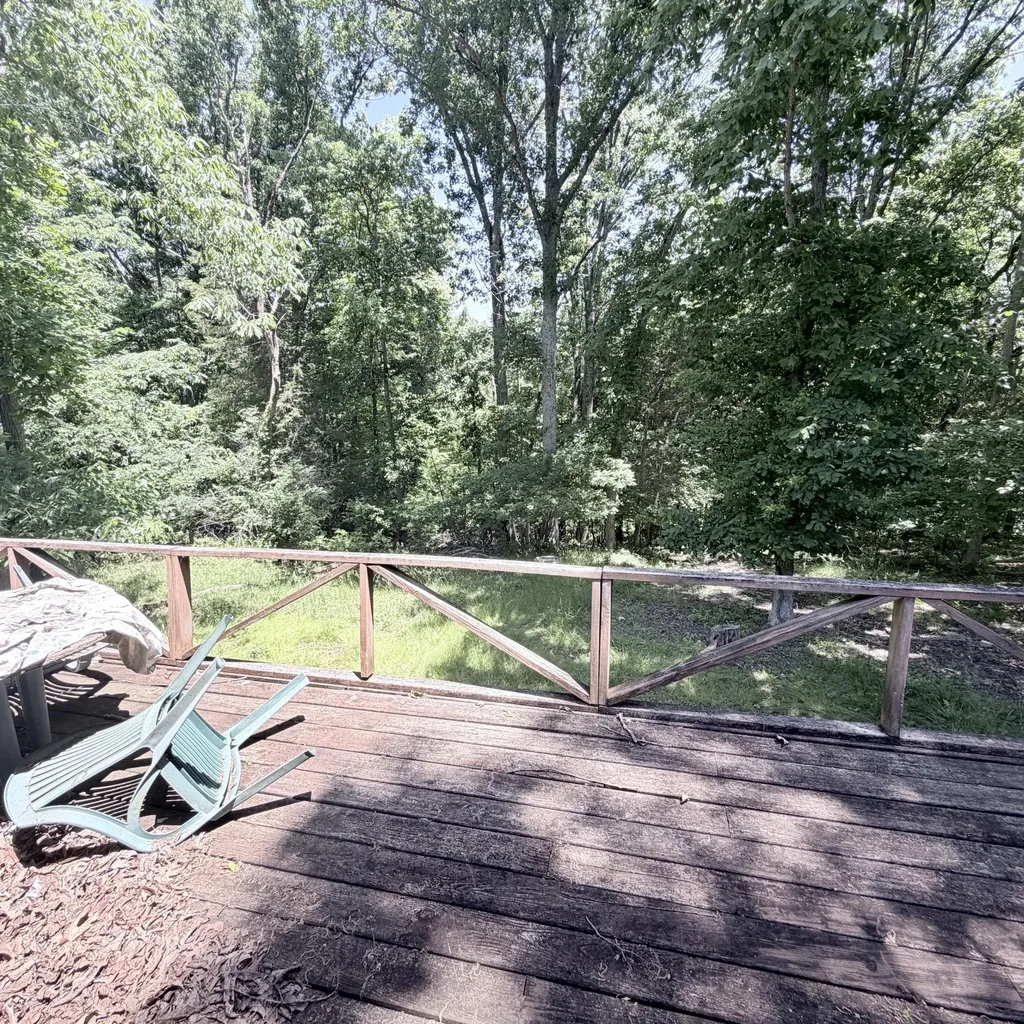 299 -301 Hideaway Hills Owenton KY 40359