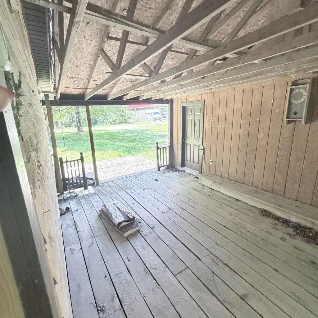 299 -301 Hideaway Hills Owenton KY 40359