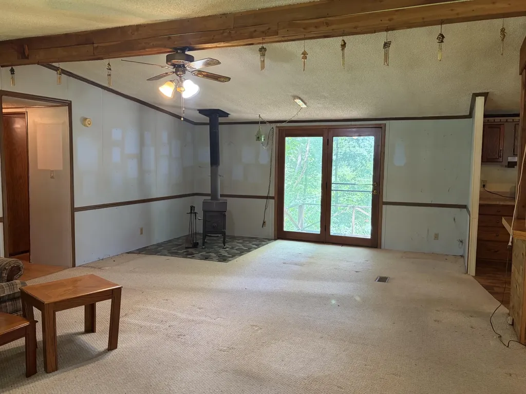 299 -301 Hideaway Hills Owenton KY 40359