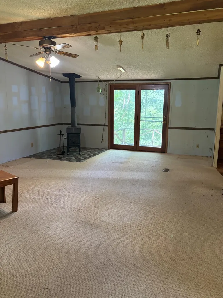 299 -301 Hideaway Hills Owenton KY 40359