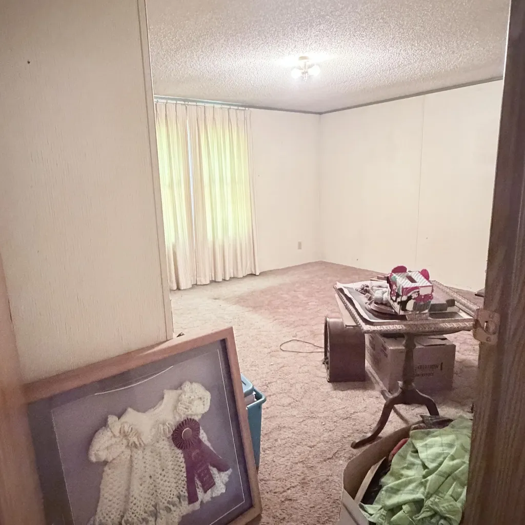 299 -301 Hideaway Hills Owenton KY 40359