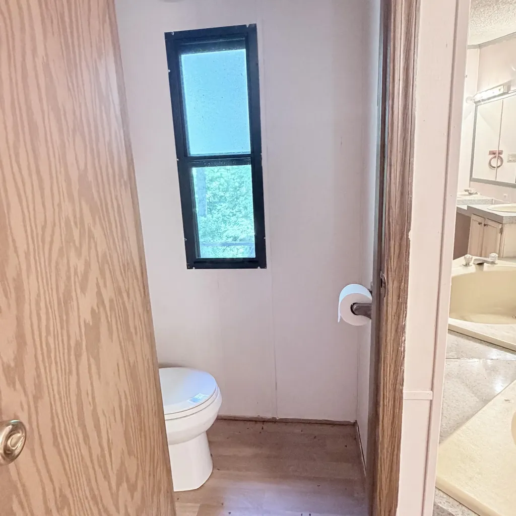 299 -301 Hideaway Hills Owenton KY 40359