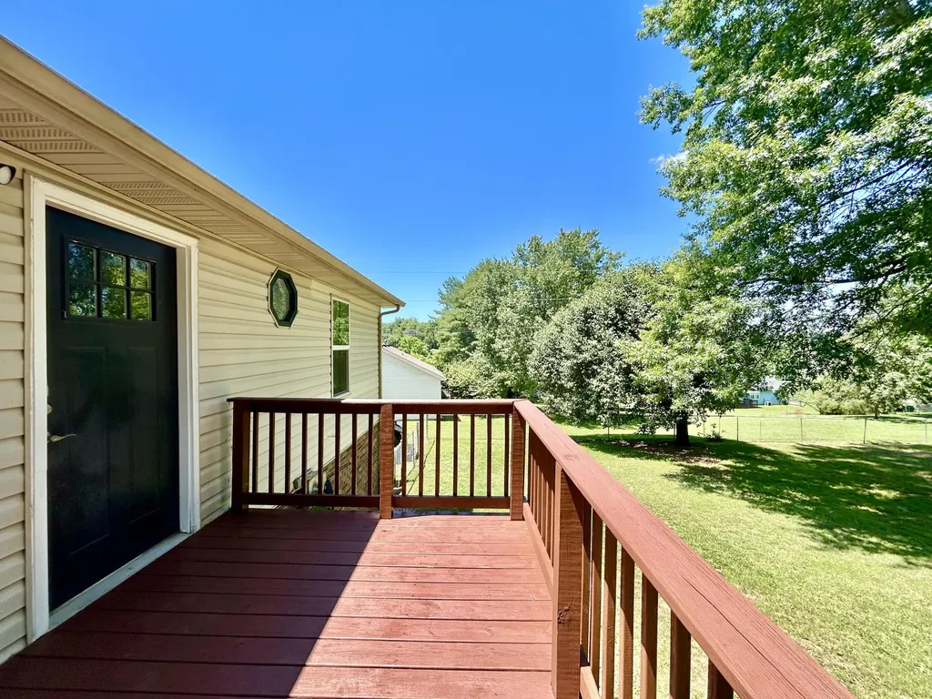 112 Oakdale Drive Somerset KY 42503