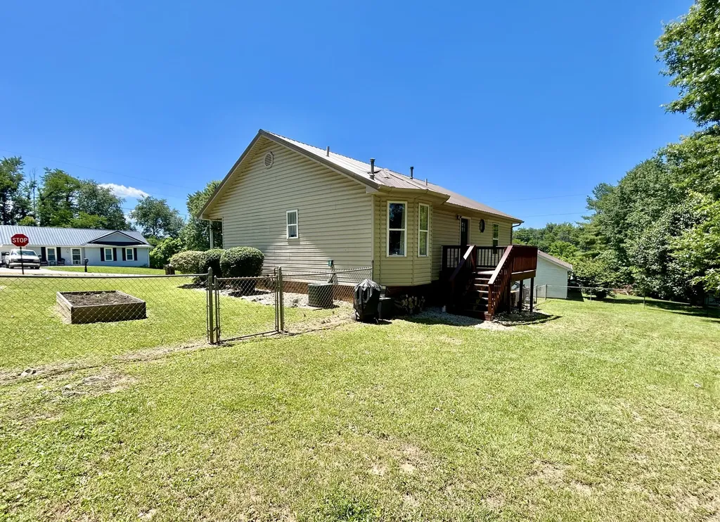 112 Oakdale Drive Somerset KY 42503