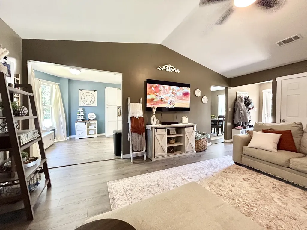 112 Oakdale Drive Somerset KY 42503