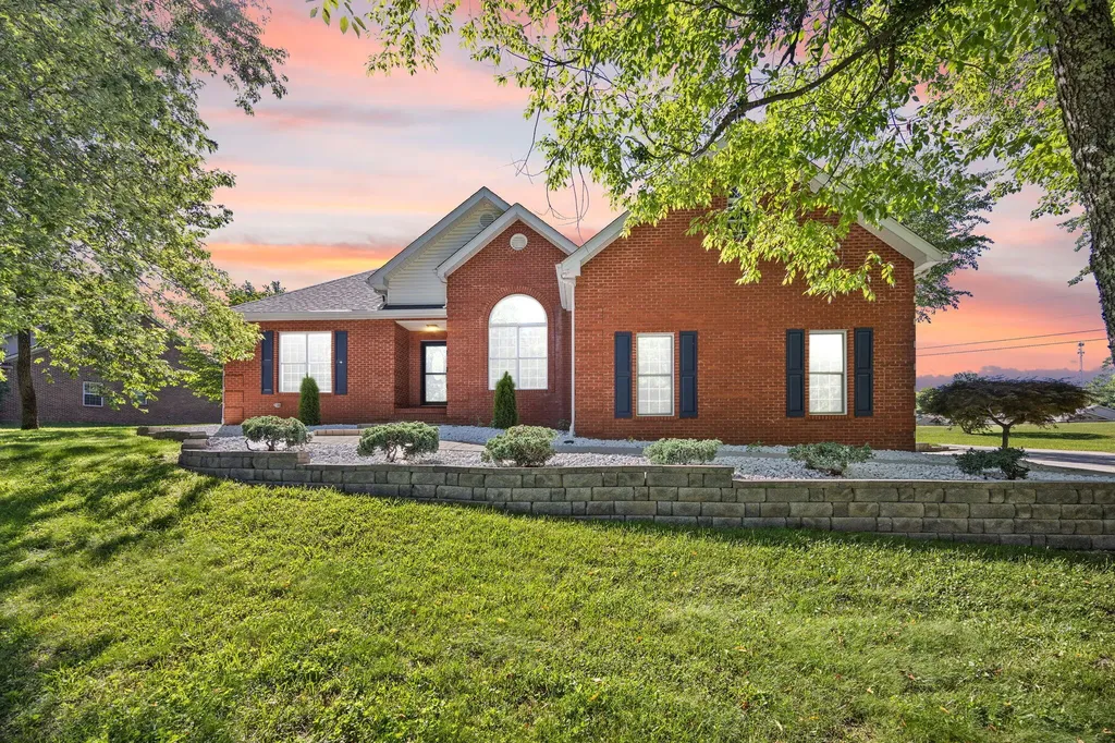 232 Sycamore Springs Drive Somerset KY 42503