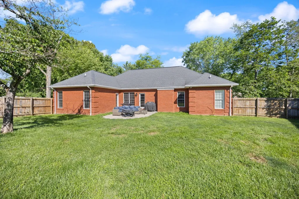 232 Sycamore Springs Drive Somerset KY 42503