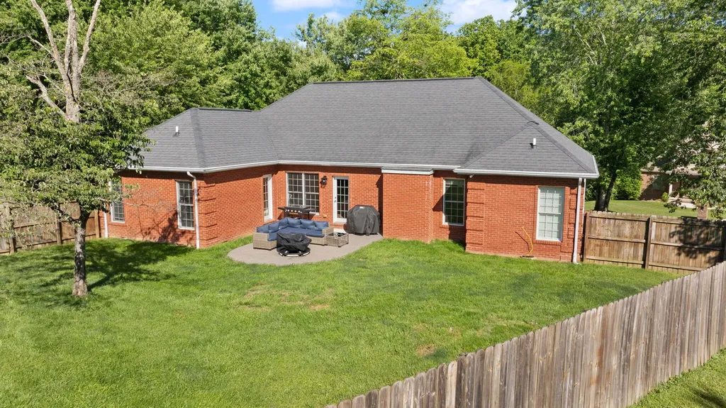 232 Sycamore Springs Drive Somerset KY 42503
