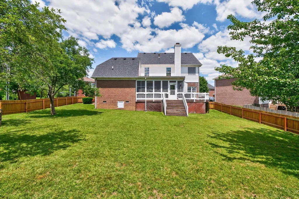 137 Deer Crossing Nicholasville KY 40356