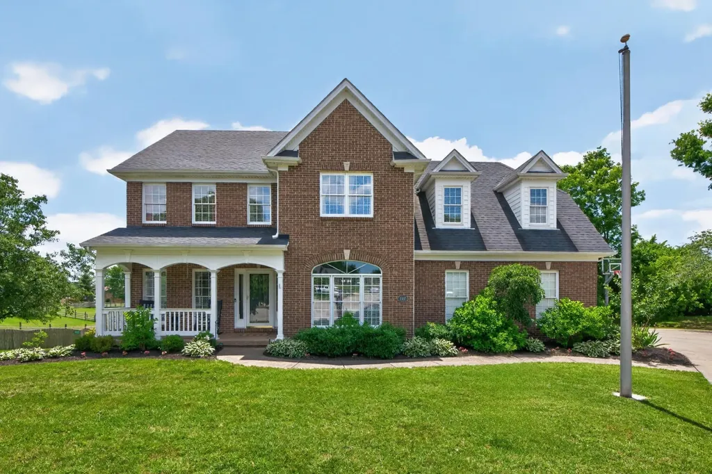 137 Deer Crossing Nicholasville KY 40356