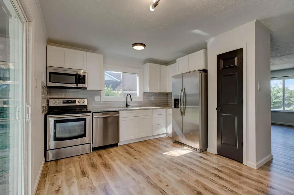 1656 Brentmoor Drive Lexington KY 40515