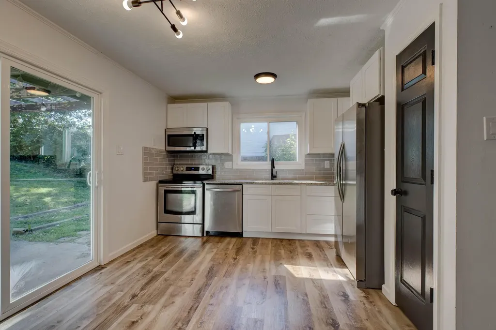 1656 Brentmoor Drive Lexington KY 40515