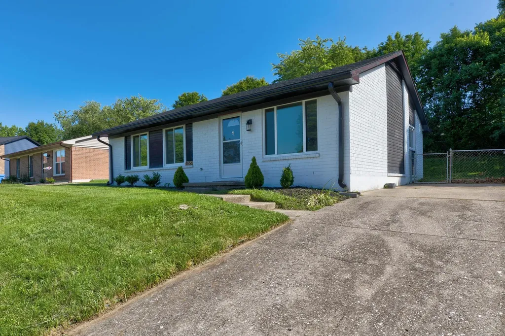 1656 Brentmoor Drive Lexington KY 40515