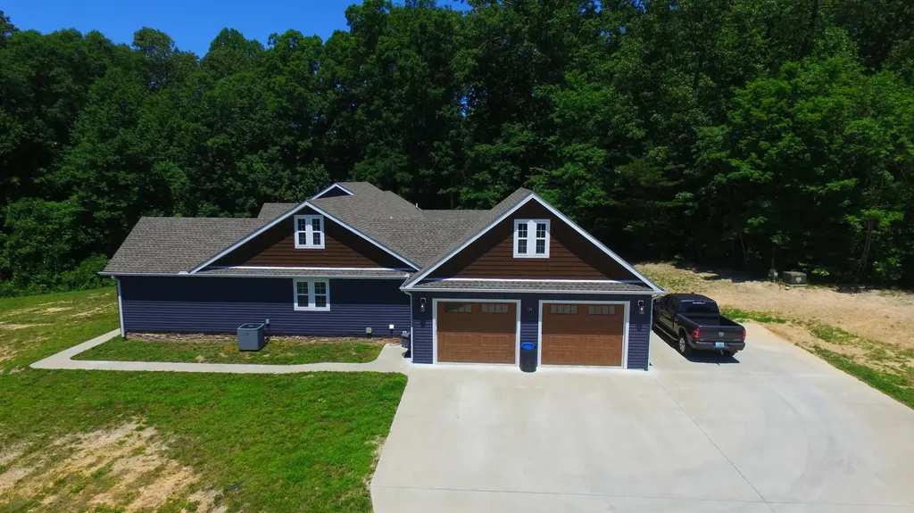 124 Sandy Rock Drive Corbin KY 40701