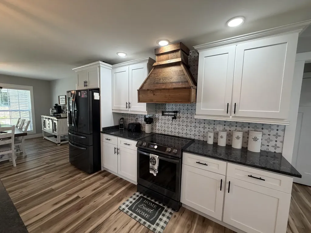 124 Sandy Rock Drive Corbin KY 40701