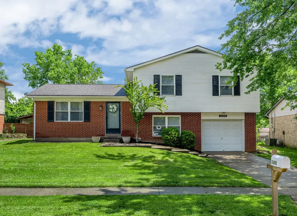 3680 Bold Bidder Drive Lexington KY 40517
