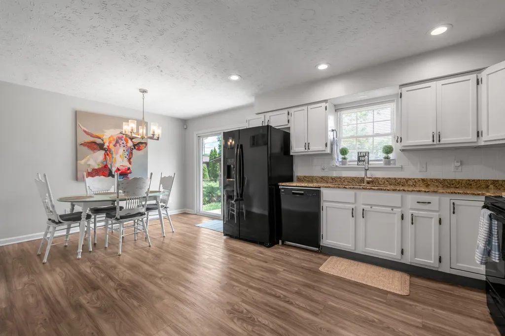 3680 Bold Bidder Drive Lexington KY 40517