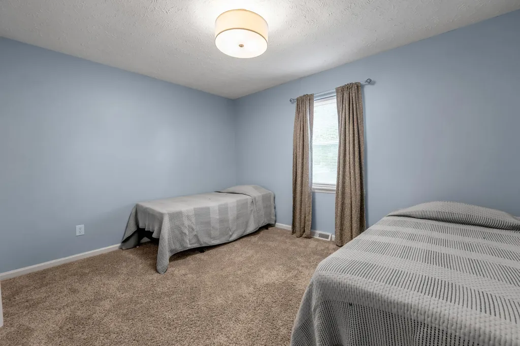 3680 Bold Bidder Drive Lexington KY 40517