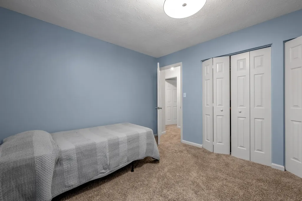 3680 Bold Bidder Drive Lexington KY 40517