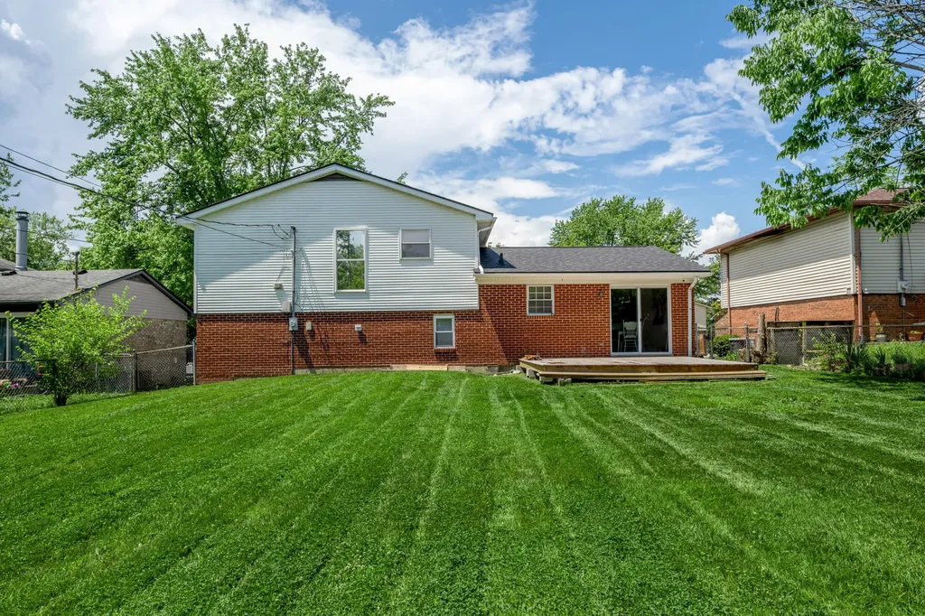 3680 Bold Bidder Drive Lexington KY 40517