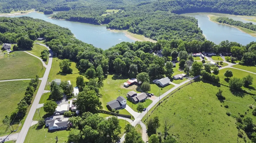 75 Munsey Lane Somerset KY 42503