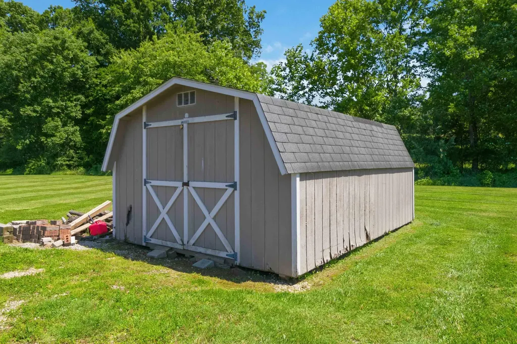 104 Canterbury Drive Science Hill KY 42553
