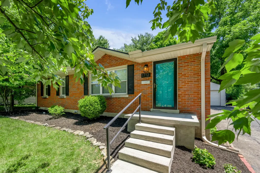 1712 Shenandoah Drive Lexington KY 40504