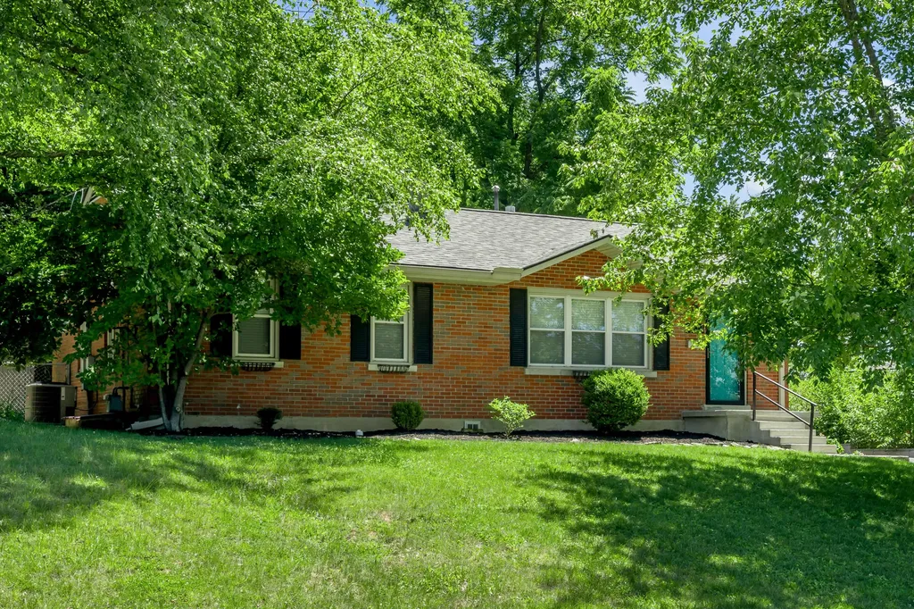 1712 Shenandoah Drive Lexington KY 40504