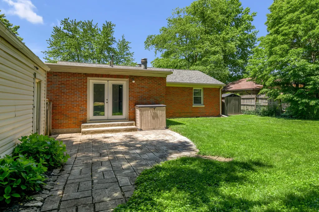 1712 Shenandoah Drive Lexington KY 40504