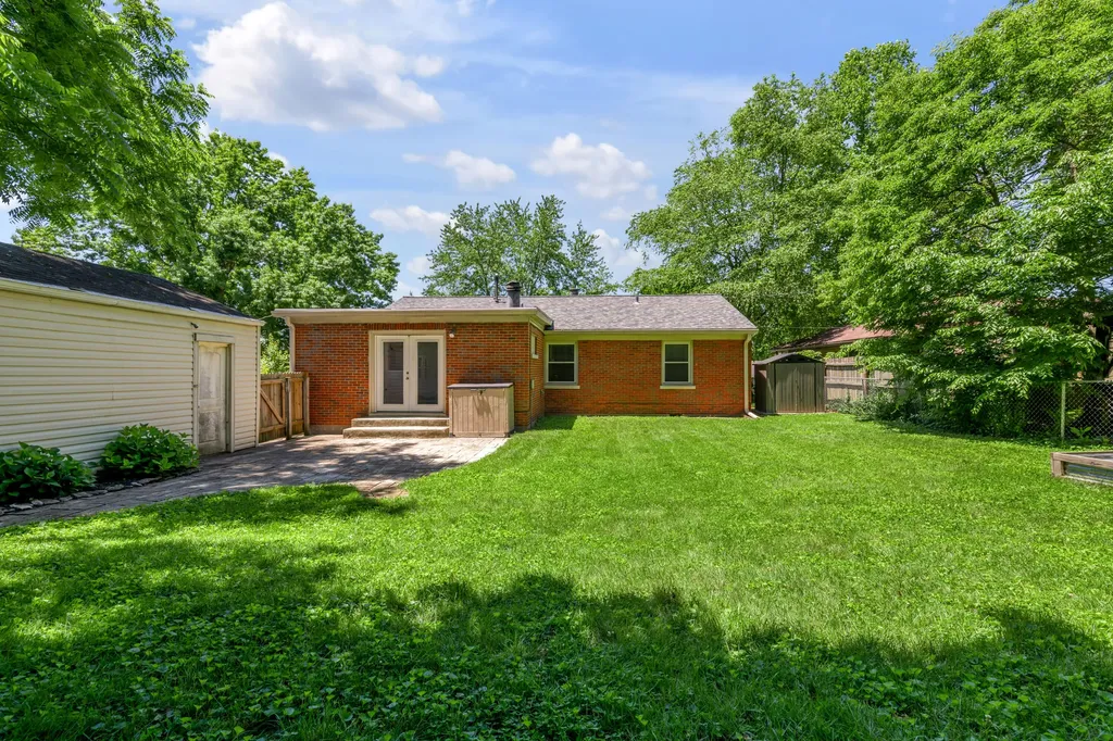 1712 Shenandoah Drive Lexington KY 40504