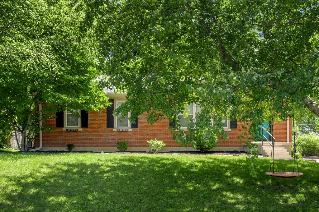 1712 Shenandoah Drive Lexington KY 40504