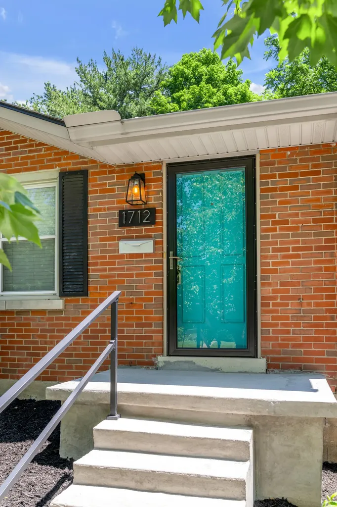 1712 Shenandoah Drive Lexington KY 40504