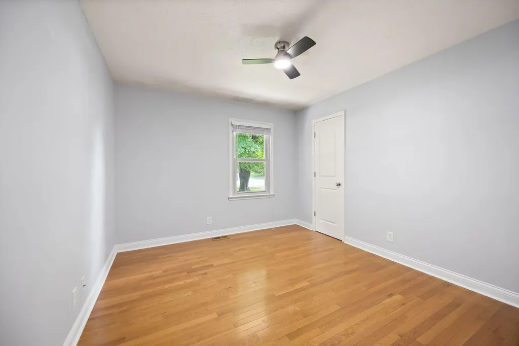 517 Greer Lane Bardstown KY 40004
