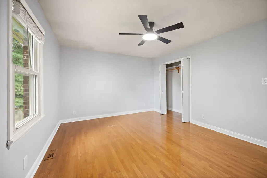 517 Greer Lane Bardstown KY 40004