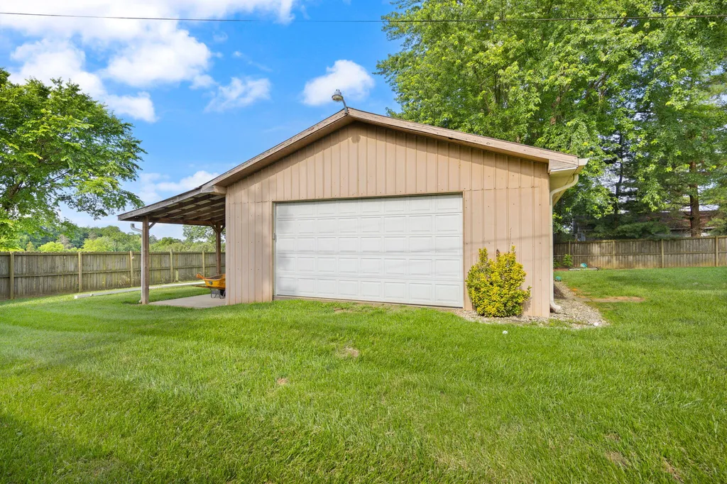 517 Greer Lane Bardstown KY 40004