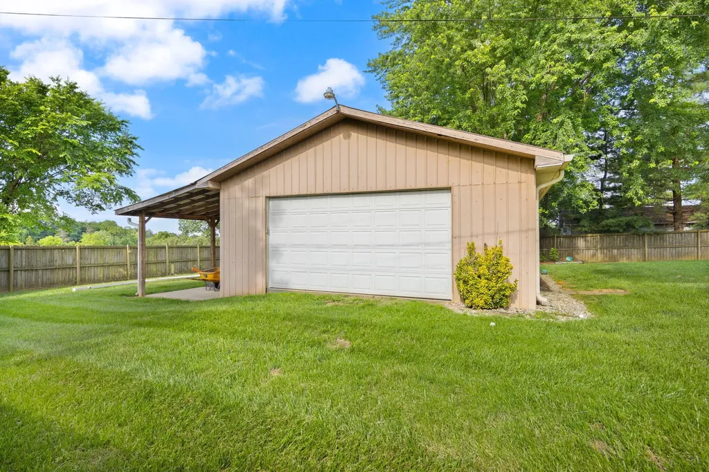 517 Greer Lane Bardstown KY 40004