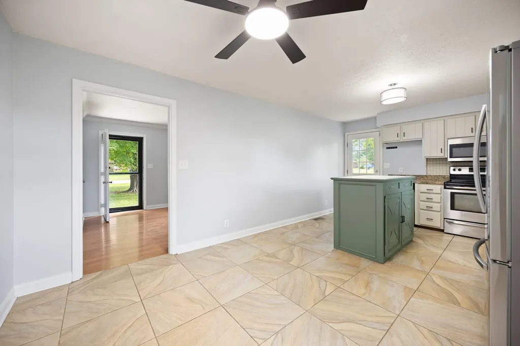 517 Greer Lane Bardstown KY 40004
