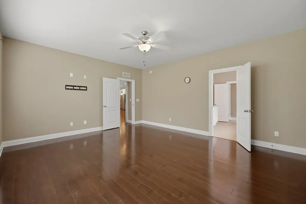 1072 Crestfield Lane Lexington KY 40515