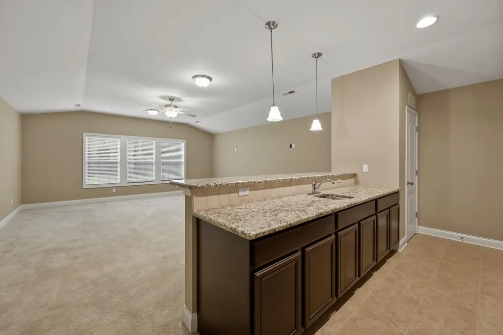 1072 Crestfield Lane Lexington KY 40515