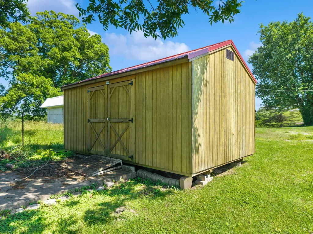3452 Ky-1247 Road Somerset KY 42503